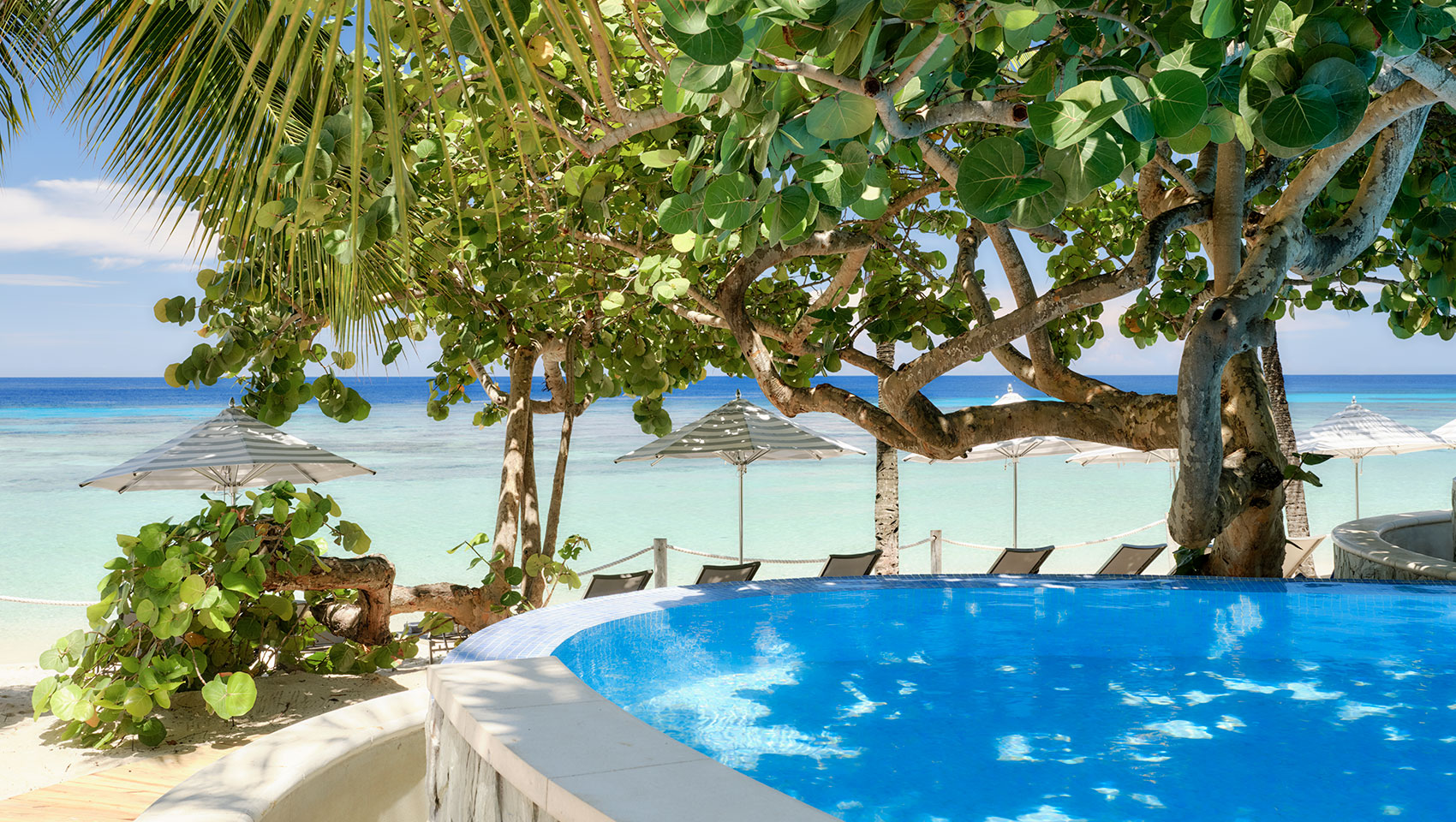 Pool facing the ocean