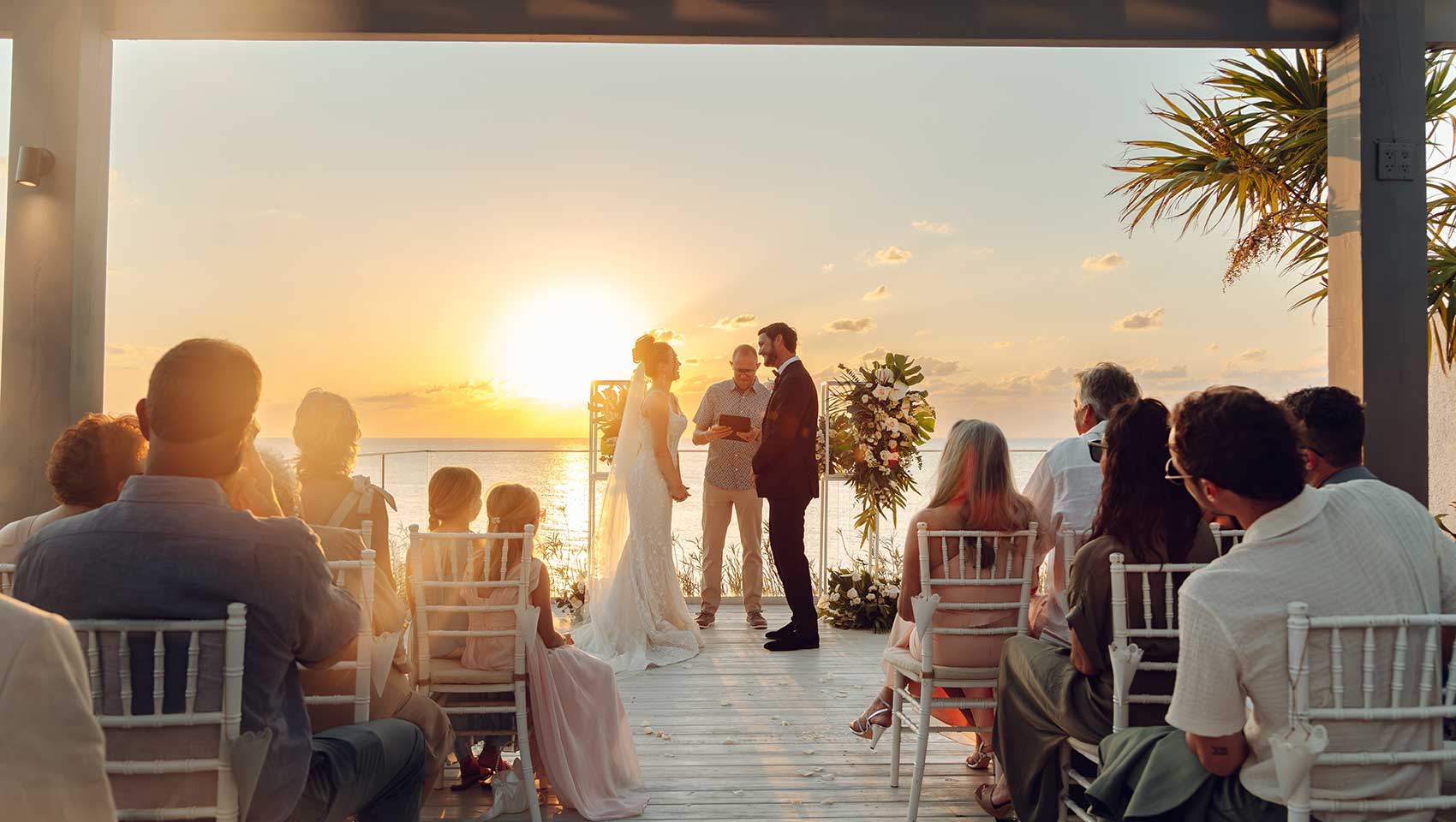 Outdoor wedding ceremony at Kimpton Grand Roatan Resort