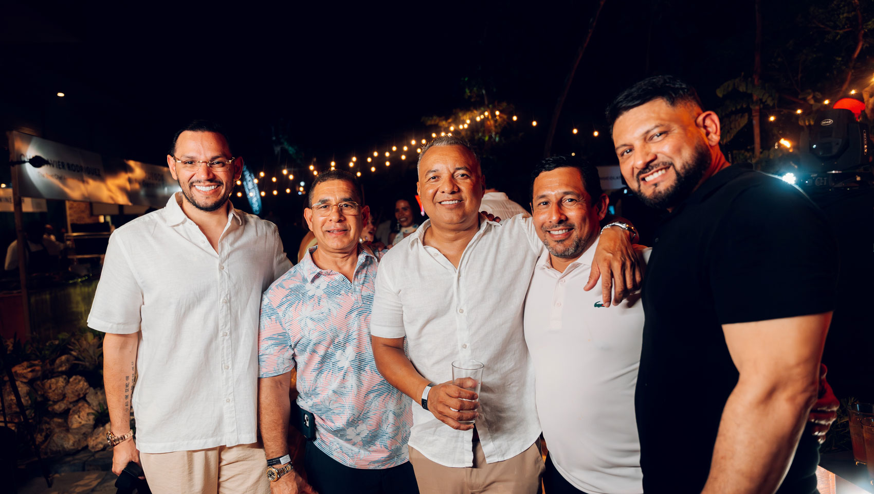 Guests at Grand Roatan Food & Wine Festival