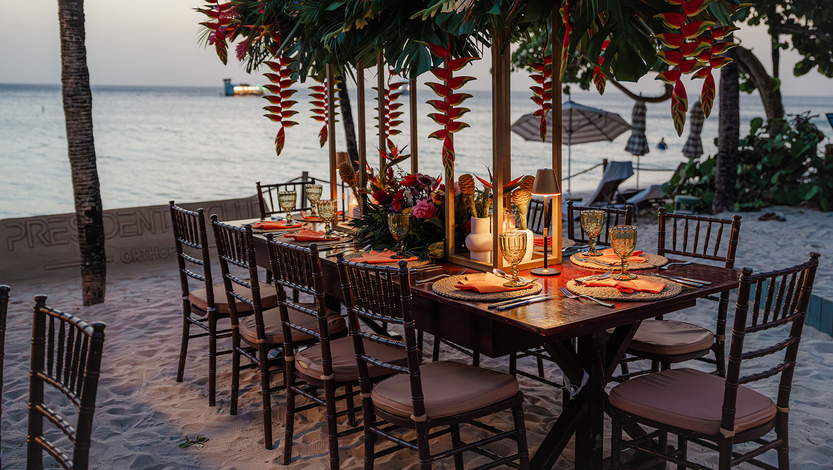 Event reception outdoor table set up