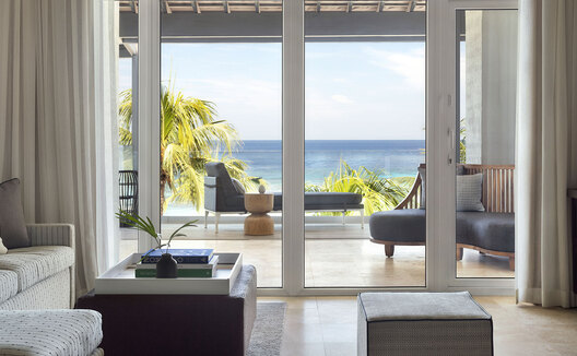 roatán villa suites with kitchen