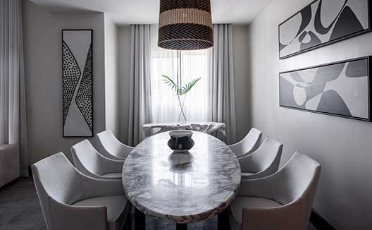 One Bedroom Premium Villa Suite Beachfront Dining Area
