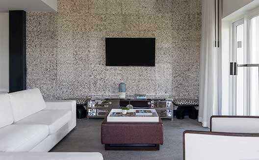One Bedroom Premium Villa Suite Beachfront Sitting Area